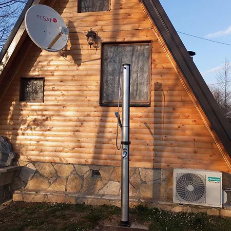 別荘 Vikendica Novska Planina